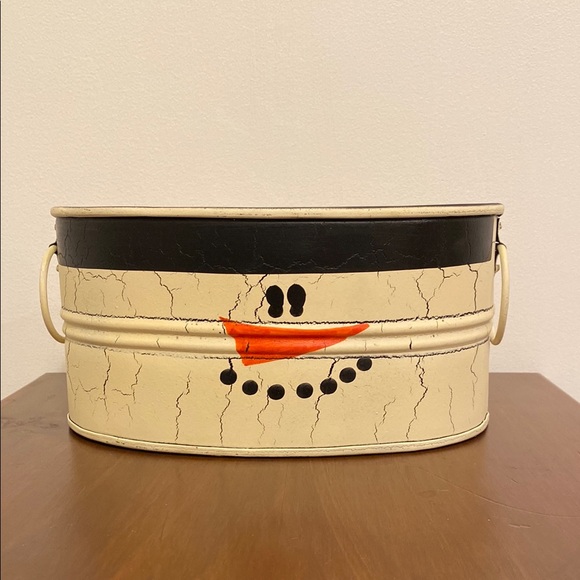 Rustic Country Snowman Tin Decor - Picture 1 of 7